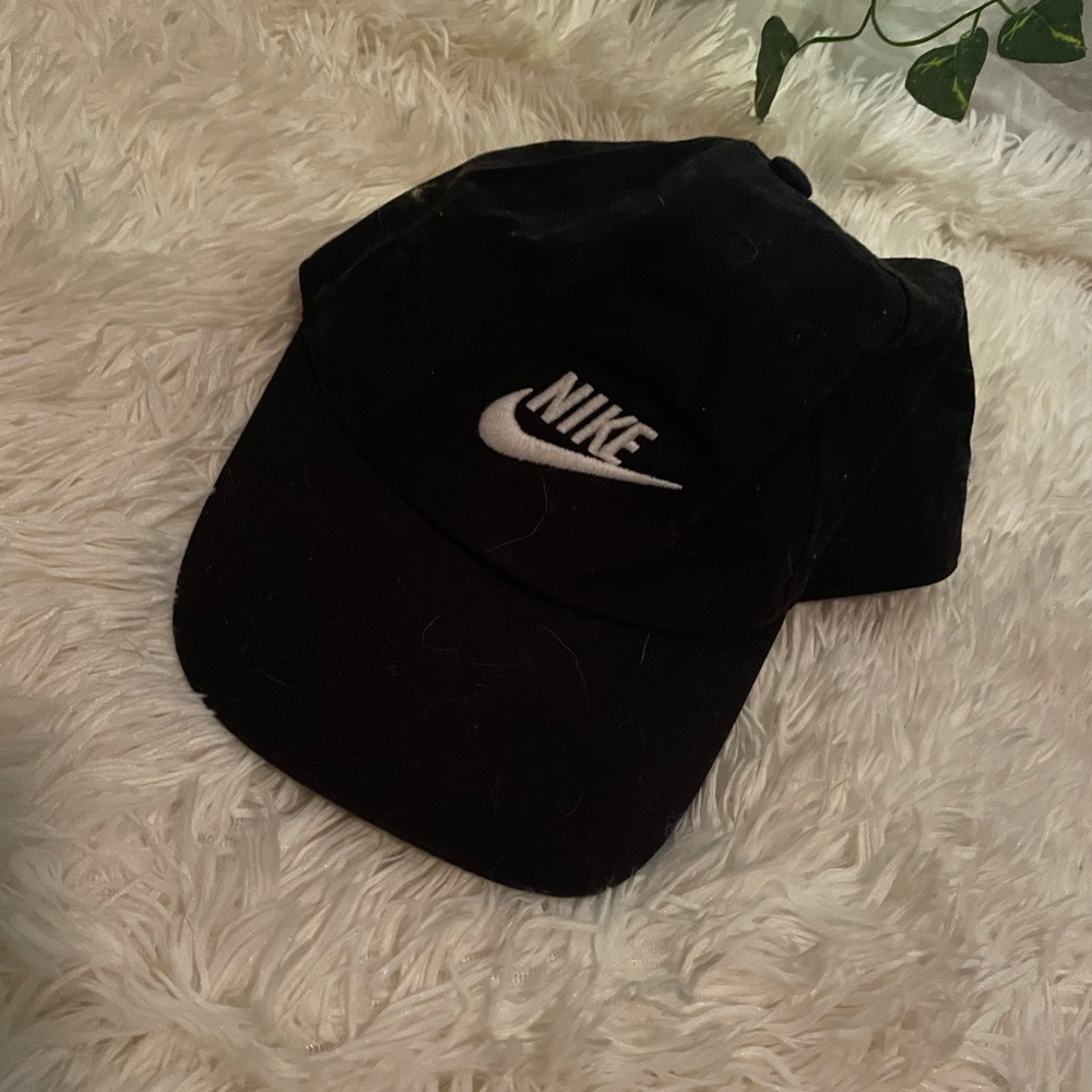 Nike hat - Picture 10 of 12
